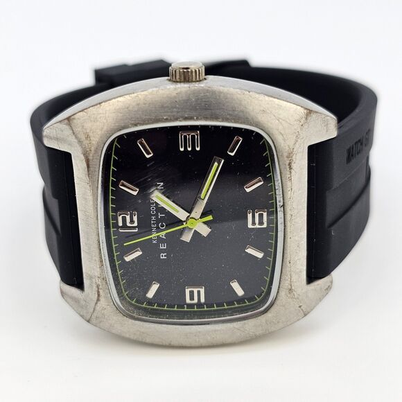 Kenneth Cole Reaction Men's Watch 42mm Black Dial New Plastic Bands New Battery - Picture 6 of 13